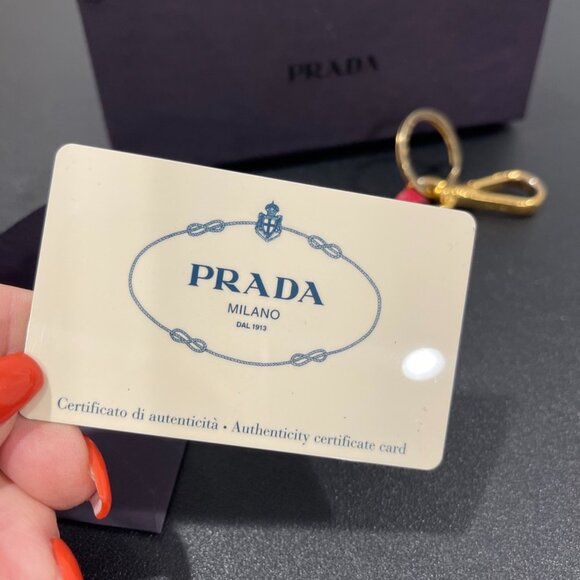 Prada Saffiano Leather Keyring Unisex Gold Plated Hardware (JB1404) - Picture 4 of 4